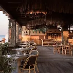 Sea Breeze Santorini Resort, Curio By Hilton 5*