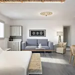 Resort Sea Breeze Santorini Resort, Curio By Hilton 5*