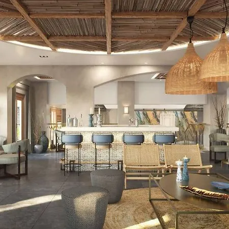 Sea Breeze Santorini Resort, Curio Collection By Hilton 5*