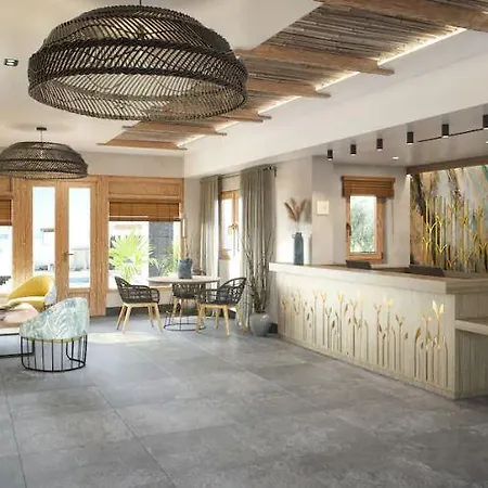 Sea Breeze Santorini Resort, Curio Collection By Hilton Semesteranläggning (resort) 5*
