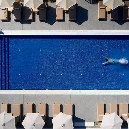 Semesteranläggning (resort) Sea Breeze Santorini Resort, Curio By Hilton 5*