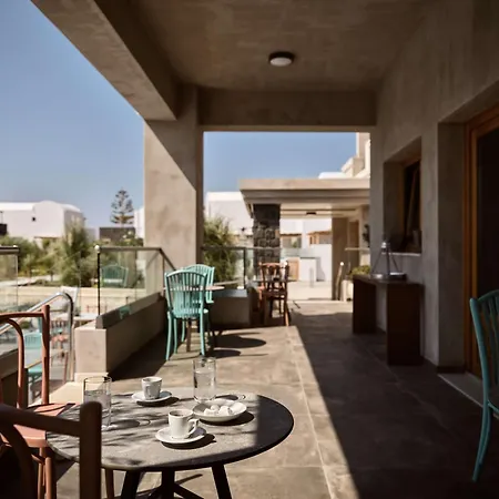 Sea Breeze Santorini Resort, Curio Collection By Hilton