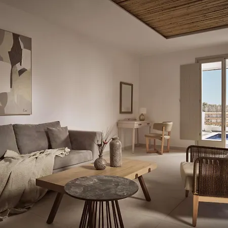 Sea Breeze Santorini Resort, Curio By Hilton Feriested Agios Georgios (Santorini)