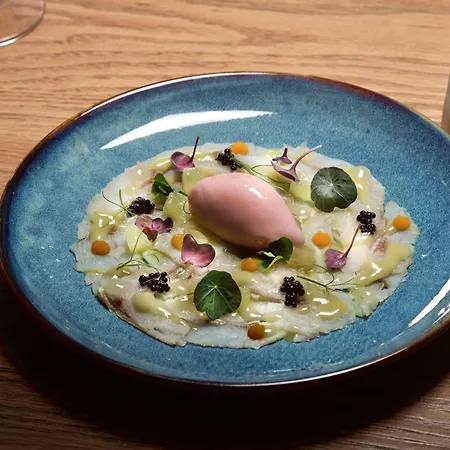 Feriested Sea Breeze Santorini Resort, Curio By Hilton