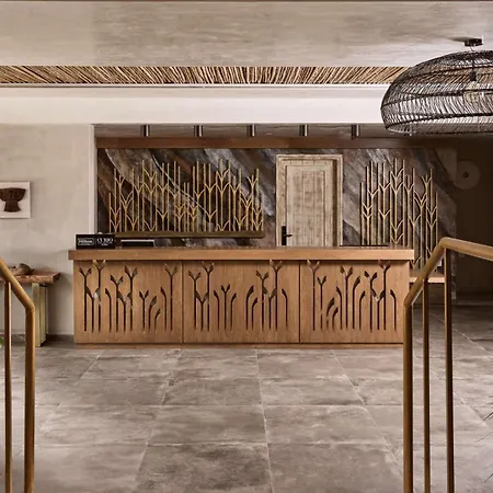 Sea Breeze Santorini Resort, Curio Collection By Hilton Semesteranläggning (resort) 5*