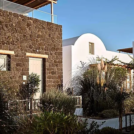 Sea Breeze Santorini Resort, Curio Collection By Hilton Resort