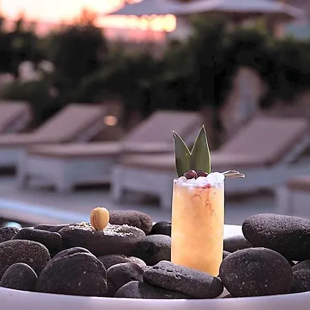 Sea Breeze Santorini Resort, Curio Collection By Hilton 5*