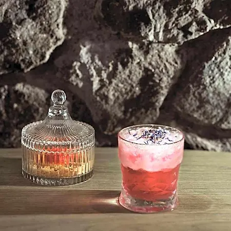 리조트 Sea Breeze Santorini Resort, Curio Collection By Hilton Agios Georgios (Santorini)