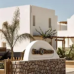 Sea Breeze Santorini Resort, Curio By Hilton 5*