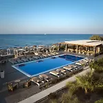Sea Breeze Santorini Resort, Curio By Hilton Agios Georgios (Santorini)