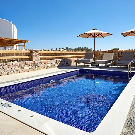 Sea Breeze Santorini Resort, Curio By Hilton 度假村 5*