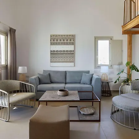 Sea Breeze Santorini Resort, Curio By Hilton 度假村
