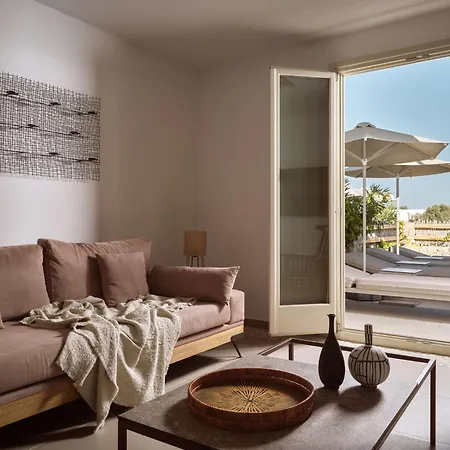 Sea Breeze Santorini Resort, Curio By Hilton Ośrodek wypoczynkowy Agios Georgios (Santorini)