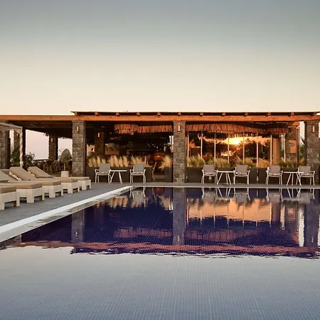 Sea Breeze Santorini Resort, Curio By Hilton 5*