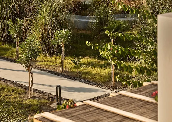 Resort Sea Breeze Santorini Resort, Curio By Hilton 5*