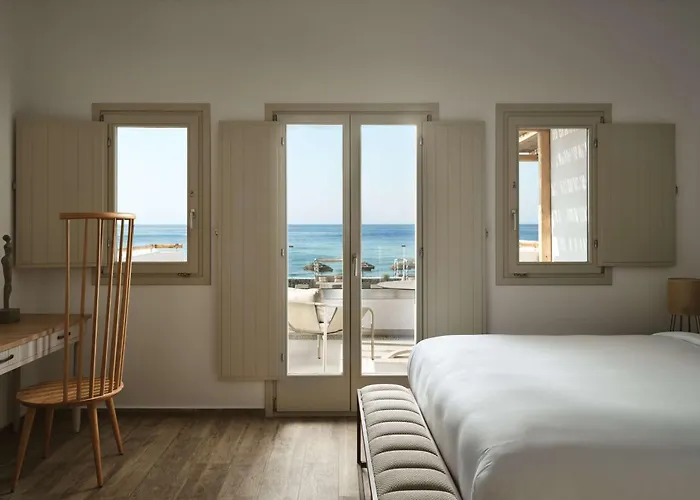 Sea Breeze Santorini Resort, Curio By Hilton 5* Agios Georgios (Santorini)