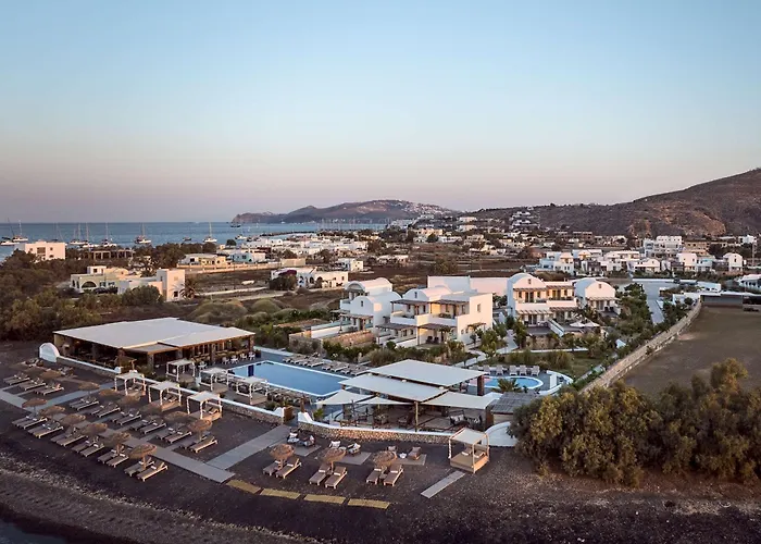 منتجع Sea Breeze Santorini Resort, Curio By Hilton Agios Georgios (Santorini)