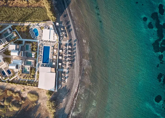 Sea Breeze Santorini Resort, Curio By Hilton 5*